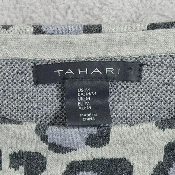 Tahari Women's M Leopard Print Sweater Crew Neck 3/4 Sleeves 28CT - Picture 5 of 9